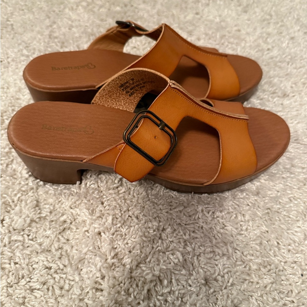 BareTraps Tan Sandals with Minimalist Design